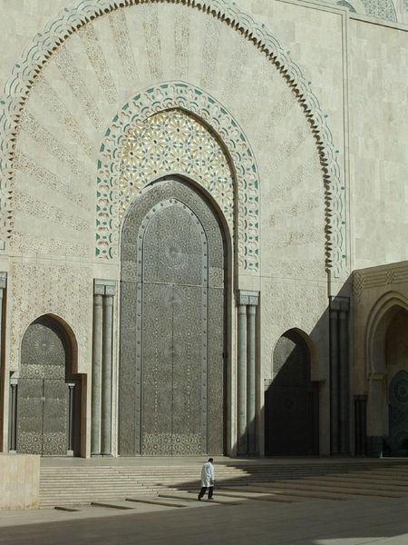450px-King_Hassan_II_Mosque_Door_1.jpg