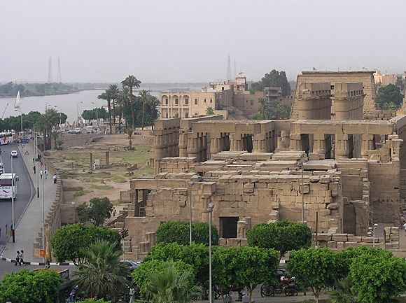 luxor_30.jpg