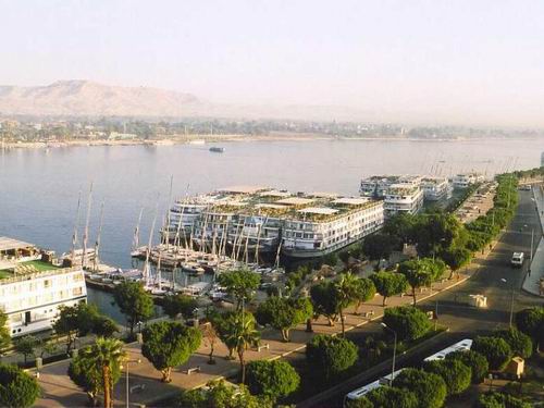luxor_12.jpg