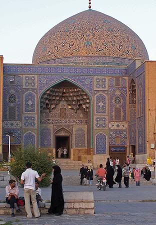 Isfahan_Lutfallah03.jpg