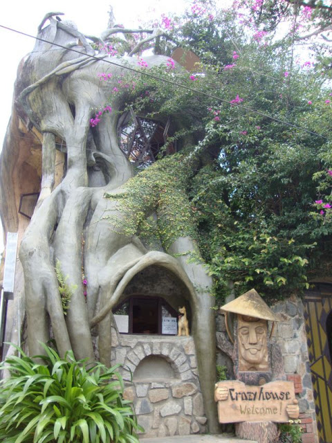 crazy_house_27.jpg