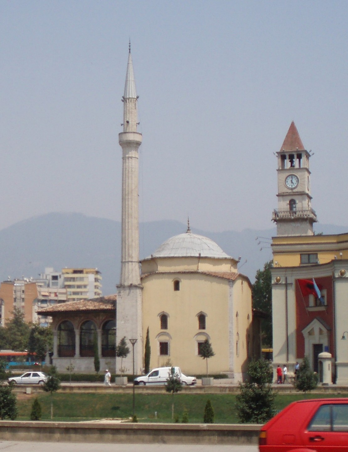 Et%27hem_Bey_Mosque_Tirana_1.JPG