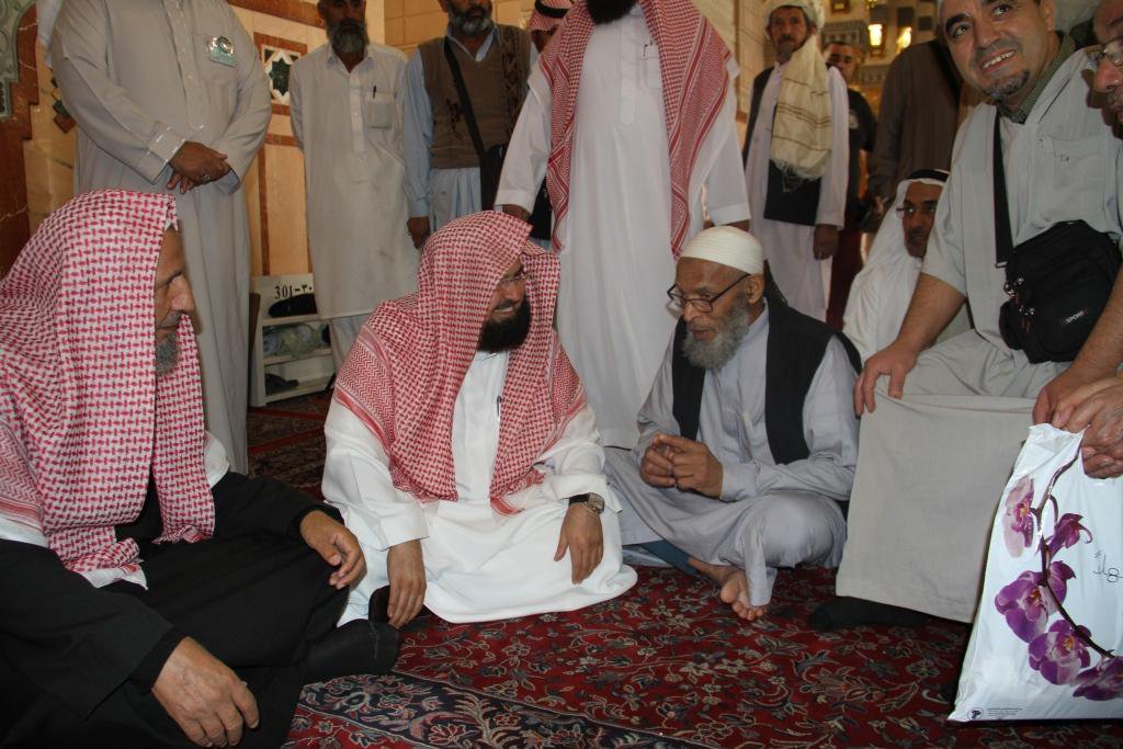 B-v9BvMUMAAt3qr.jpg
