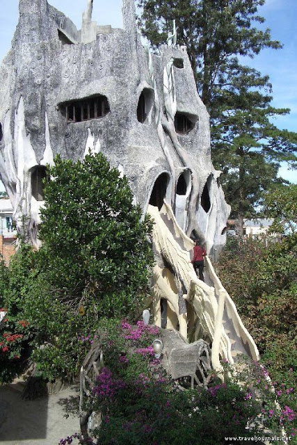 crazy_house_14.jpg