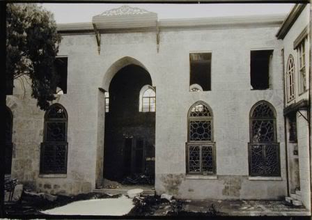 AdiyahCourtyard02.jpg
