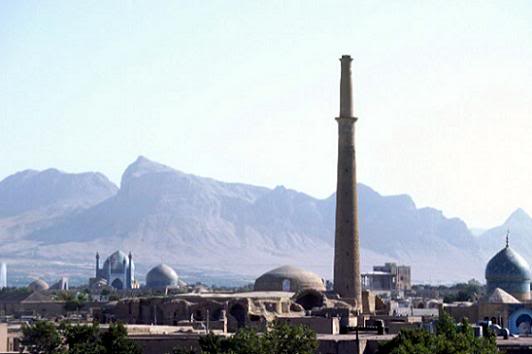 Isfahan_AliMsq03.jpg