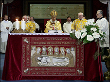 100410200721_coffin226.jpg